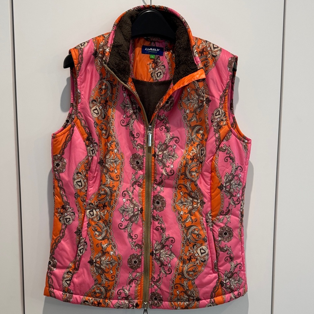 Daily Sports Pink and Orange Patterned Vest Small